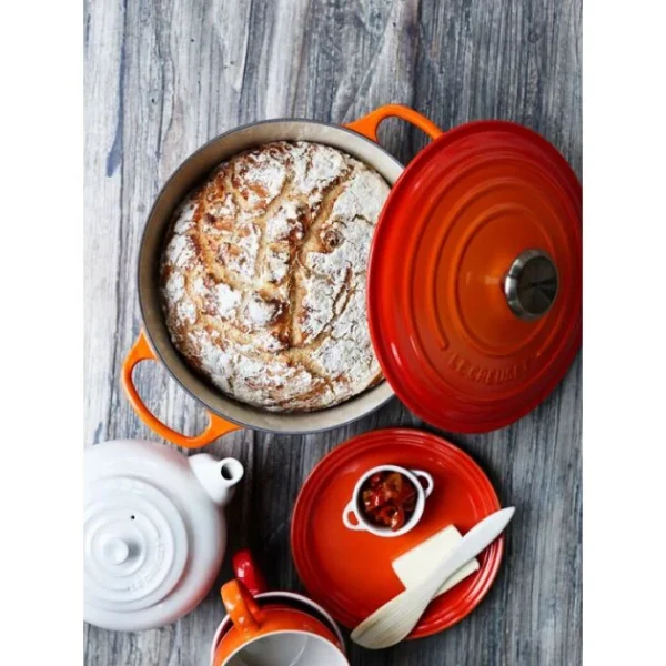 Cocotte En Fonte Ronde 28 Cm Volcanique Le Creuset Signature officiel 6