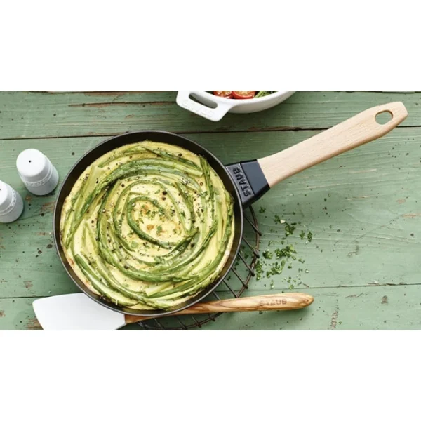 Poêle En Fonte Noir 26 Cm Manche Bois Staub Boutique 3